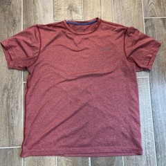 Eddie Bauer Mens Shirt Red Heather Moisture Wicking Quick Dry Fit Size MEDIUM