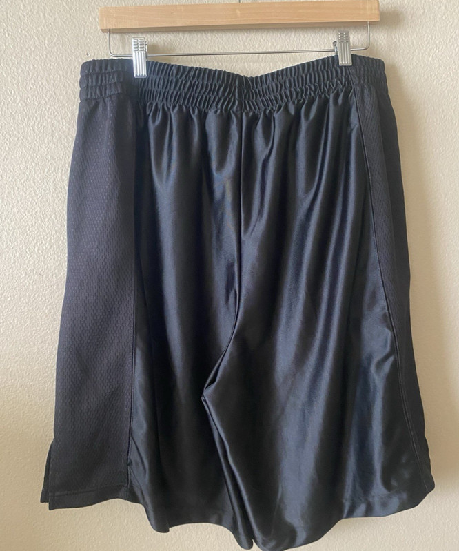 Starter Men's Basketball Shorts XL & Athletic Mesh Sleeveless Jersey Shirt L gallery