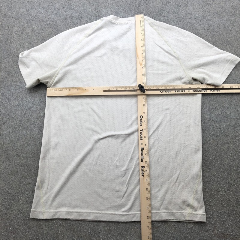 Outdoor Voices Shirt Mens Small Gray Lightweight Athletic Performance Tee S gallery