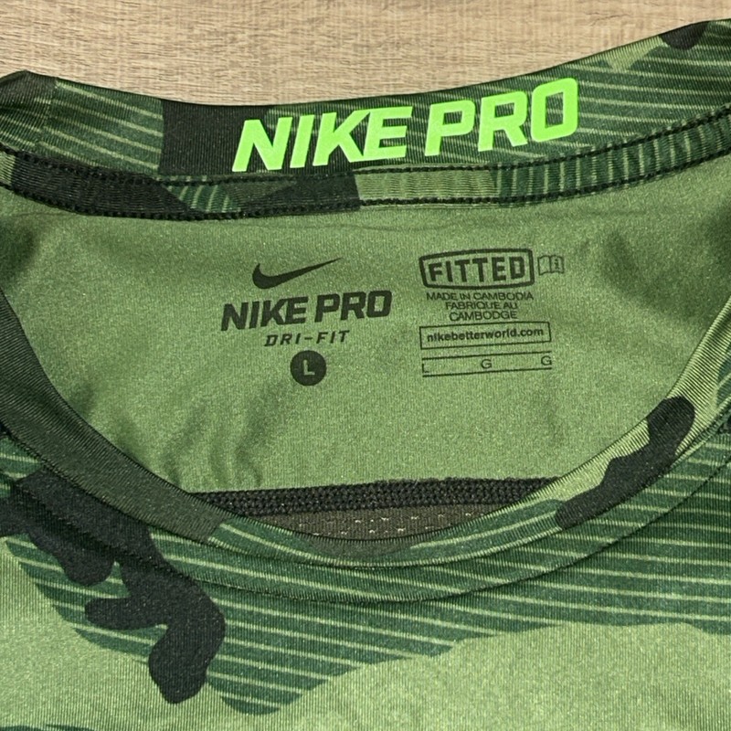 Nike Pro Hypercool Fitted Camoflauge Shirt Outdoors Running Vented Mesh Back L gallery