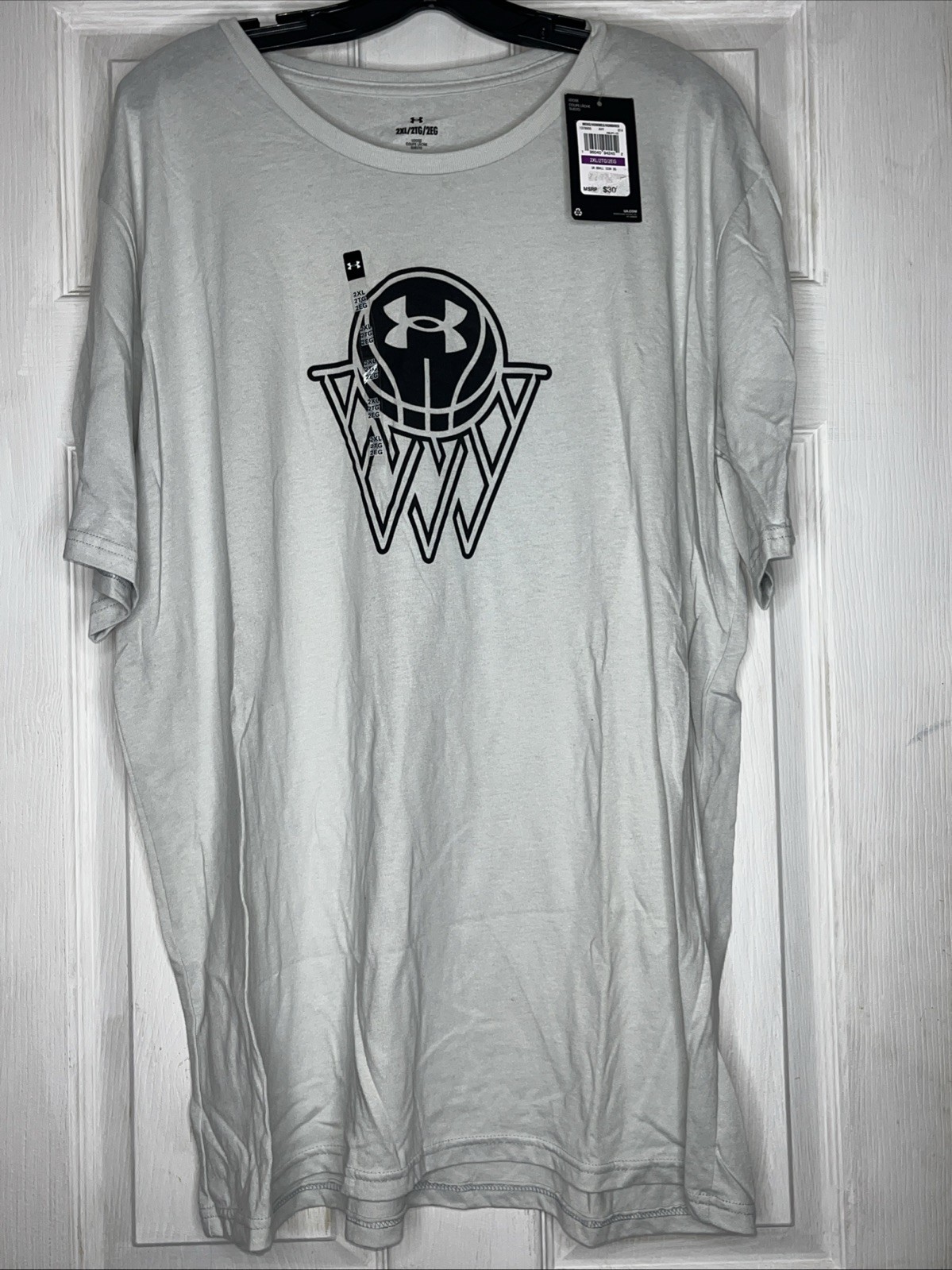 🆕 Men’s XXL Loose Fit Under Armour Basketball Short Sleeve Tee Cream/Black gallery