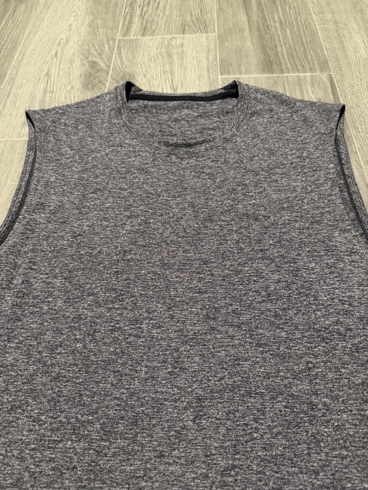 Lululemon Metal Vent Tech Tank Top Sleeveless Size XL Extra Large Heather Gray gallery