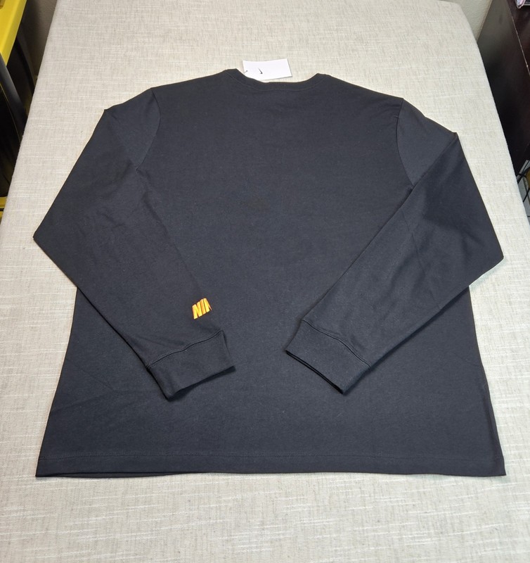 NIKE Basketball T-Shirt 2XL Mens Black Orange Green Long Sleeve Graphic Crewneck gallery
