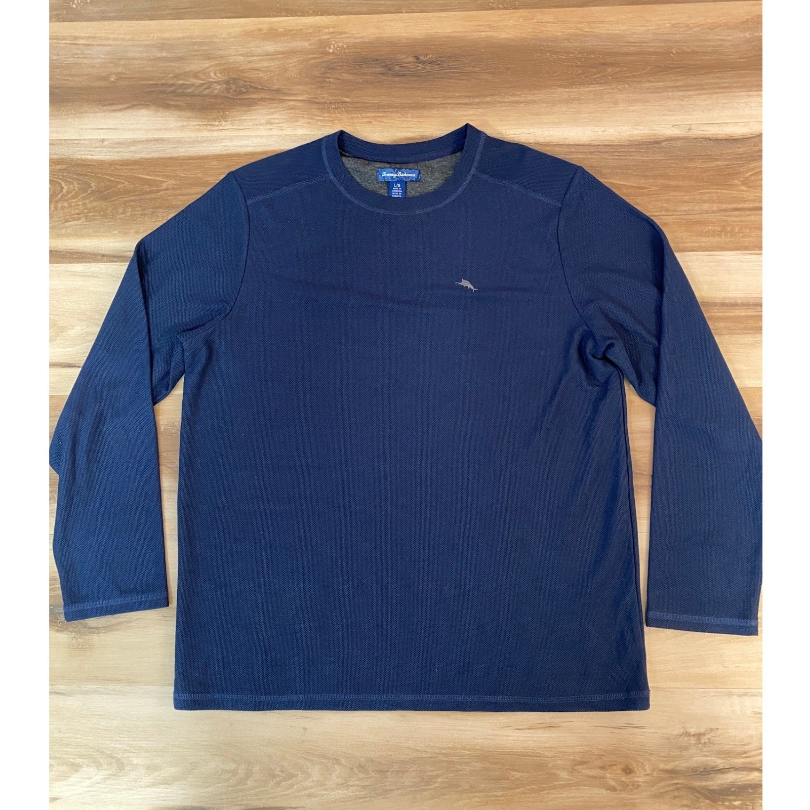 Tommy Bahama Mens Long Sleeve Crew Neck Shirt Blue Large Waffle Knit Performance gallery