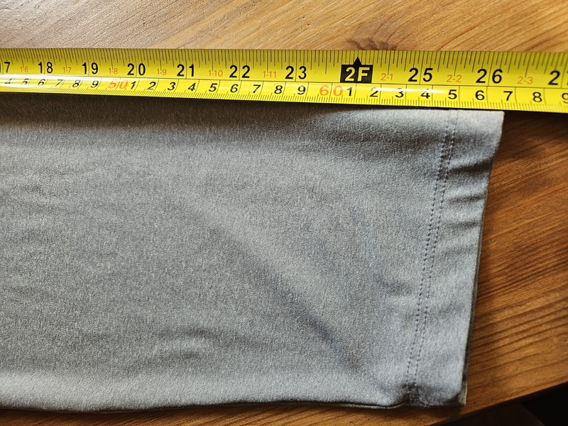 Vineyard Vines Performance Long Sleeve T-Shirt Gray Whale Logo Men's Size Large gallery