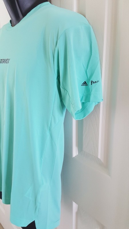 Adidas Men's TERREX PARLEY AGRAVIC TRAIL RUNNING ALL-AROUND TEE GK5169 gallery