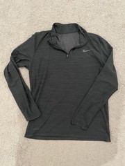 Nike Pullover Dri Fit Light Version For Spring, Summer, Fall – Size Medium (M)
