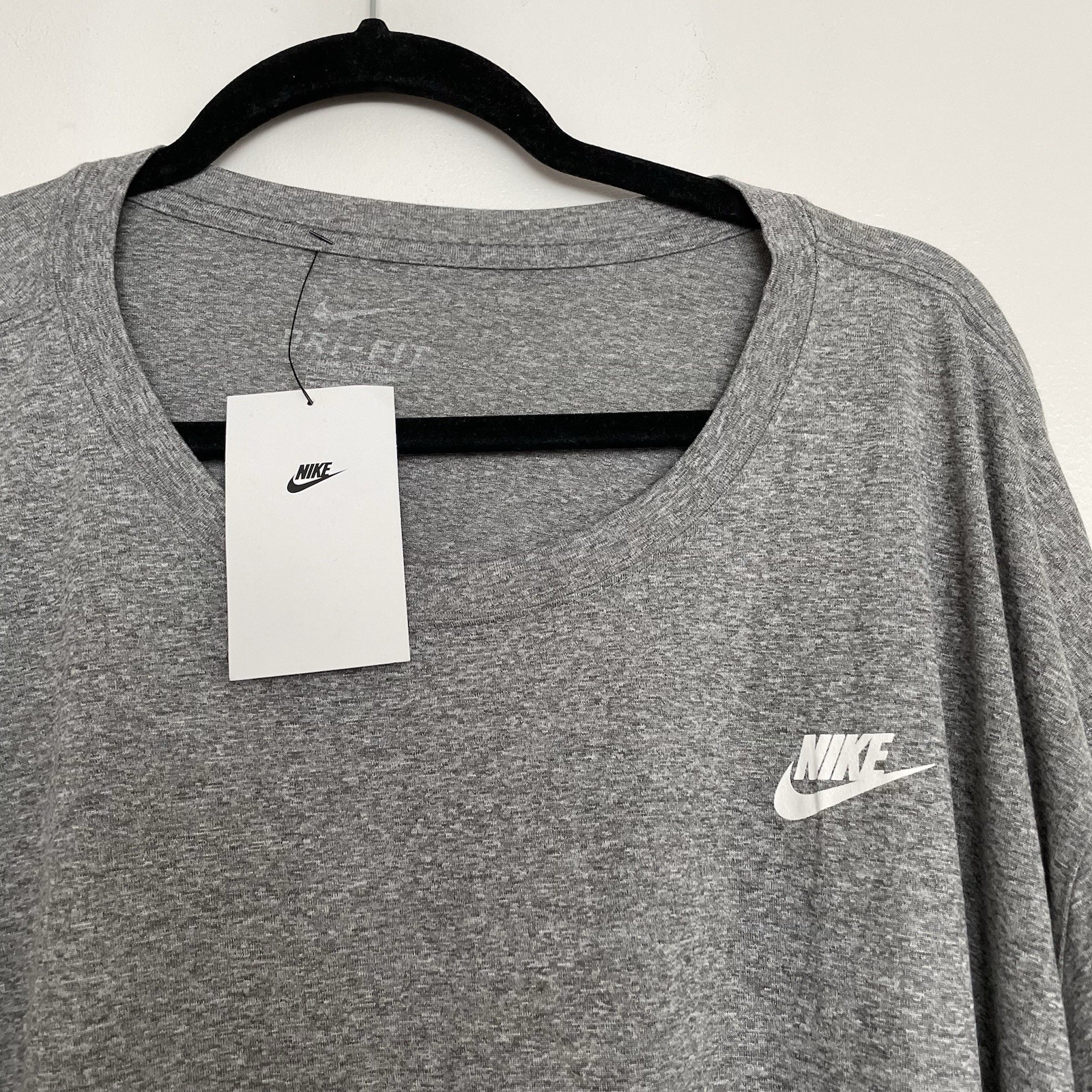 Men’s Nike Dri-Fit Logo Long Sleeve Shirt Carbon Heather Size 4XL gallery