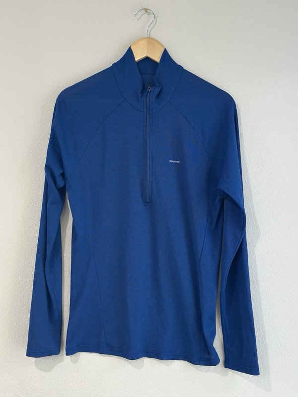 Patagonia Men’s Capilene 2 Lightweight Zip Neck Pullover Size MEDIUM BLUE EUC gallery