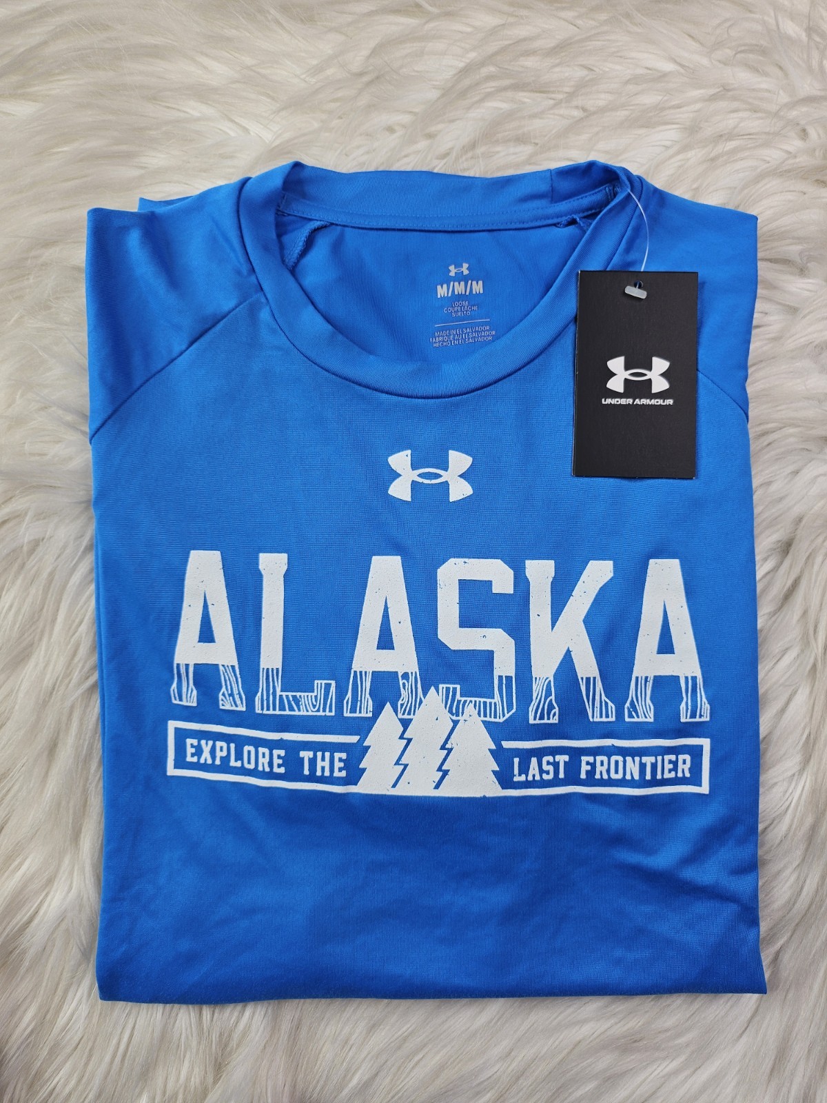 Under Armour Alaska Explore The Last Frontier (M) NWT Blue Short Sleeve Shirt gallery