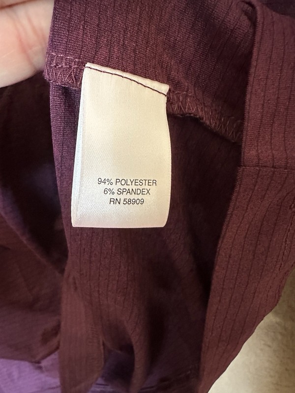 Roundtree Yorke 1/4 Zip Mens Size Small Maroon Dry Fit Long Sleeve gallery