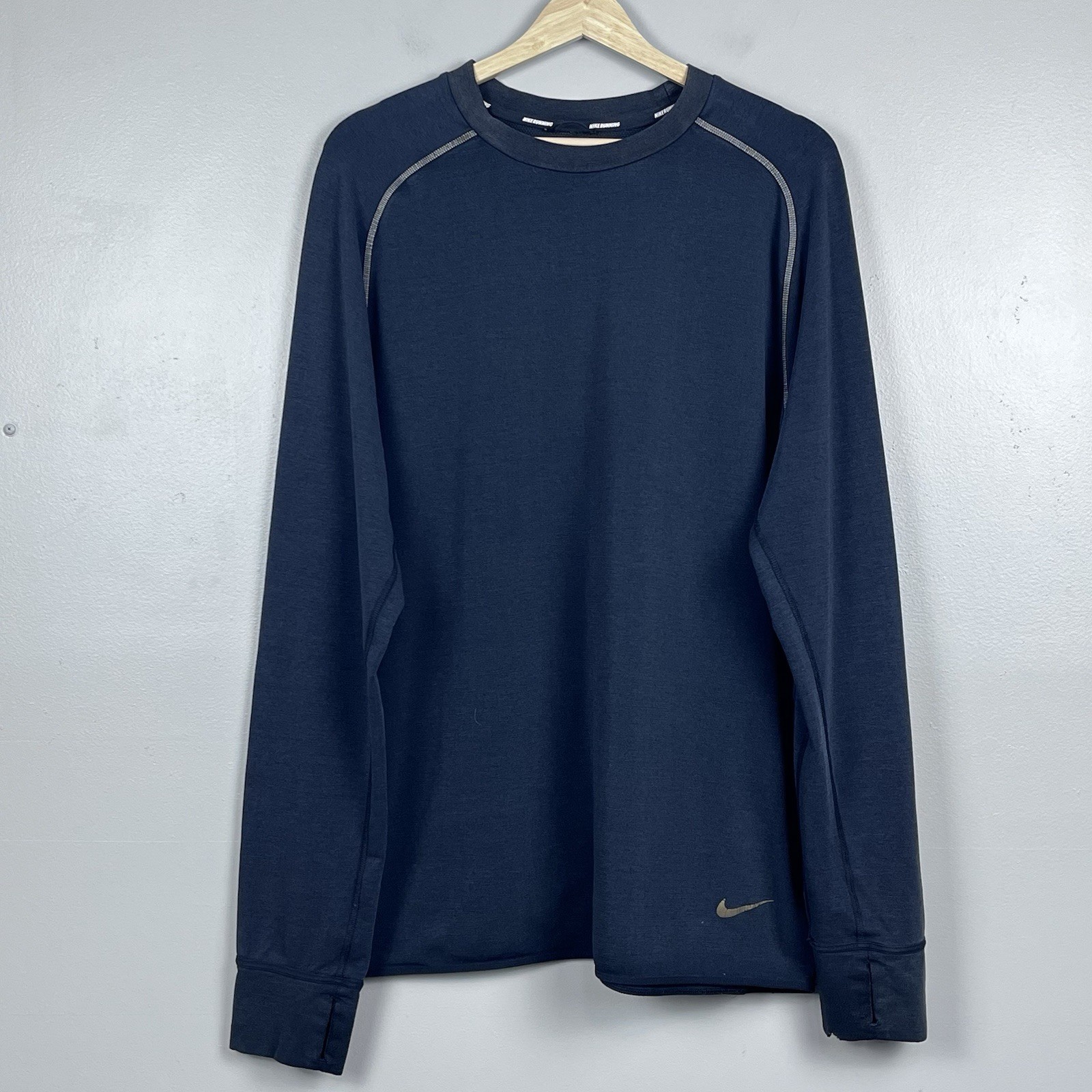 Nike Running Men's Dri-Fit Sprint Long Sleeve Performance Crew Neck Tee Size XL gallery