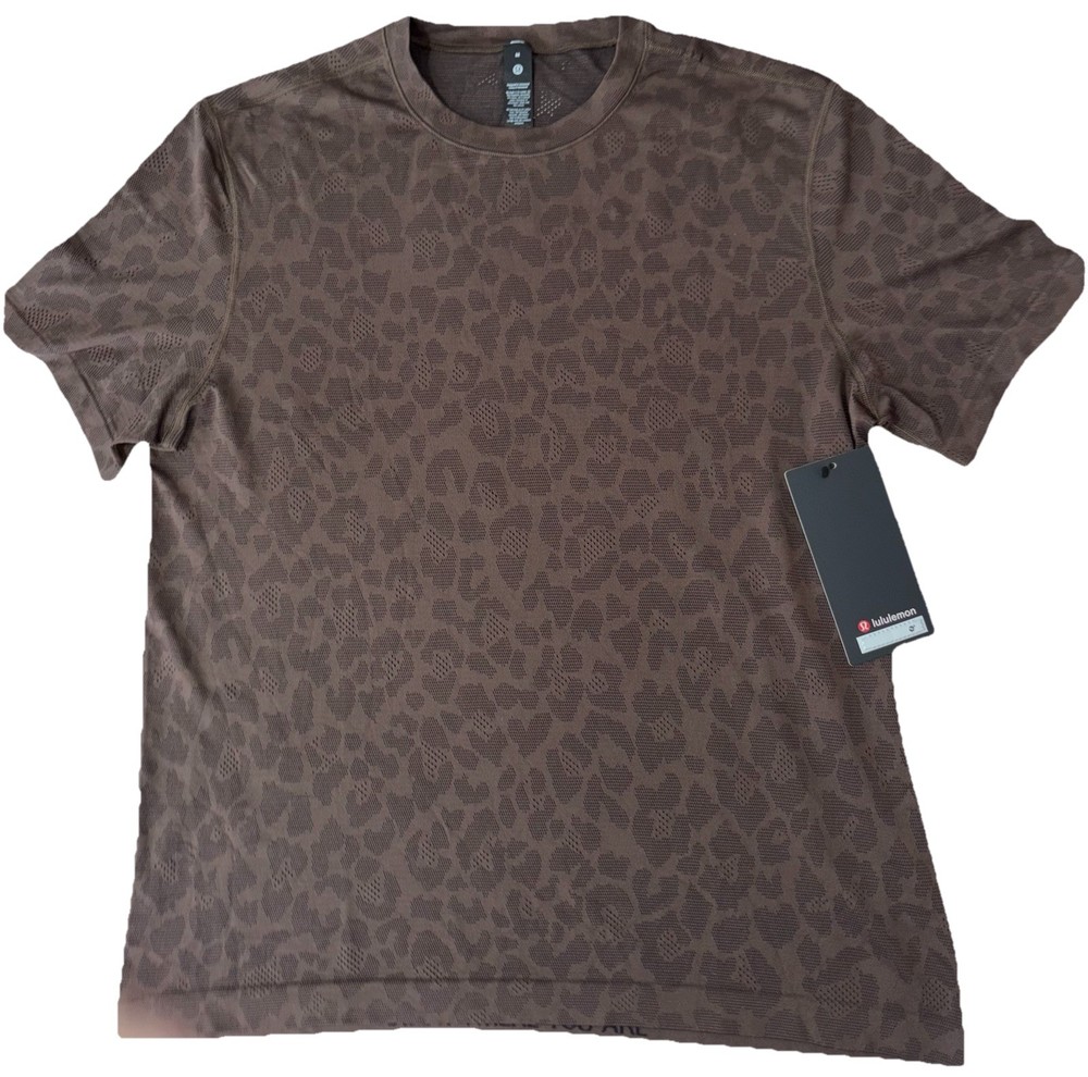 NWT🔅LULULEMON🔅X-LARGE (MENS)🔅METAL VENT TECH RELAXED SHORT SLEEVE🔅TLWC/BLK