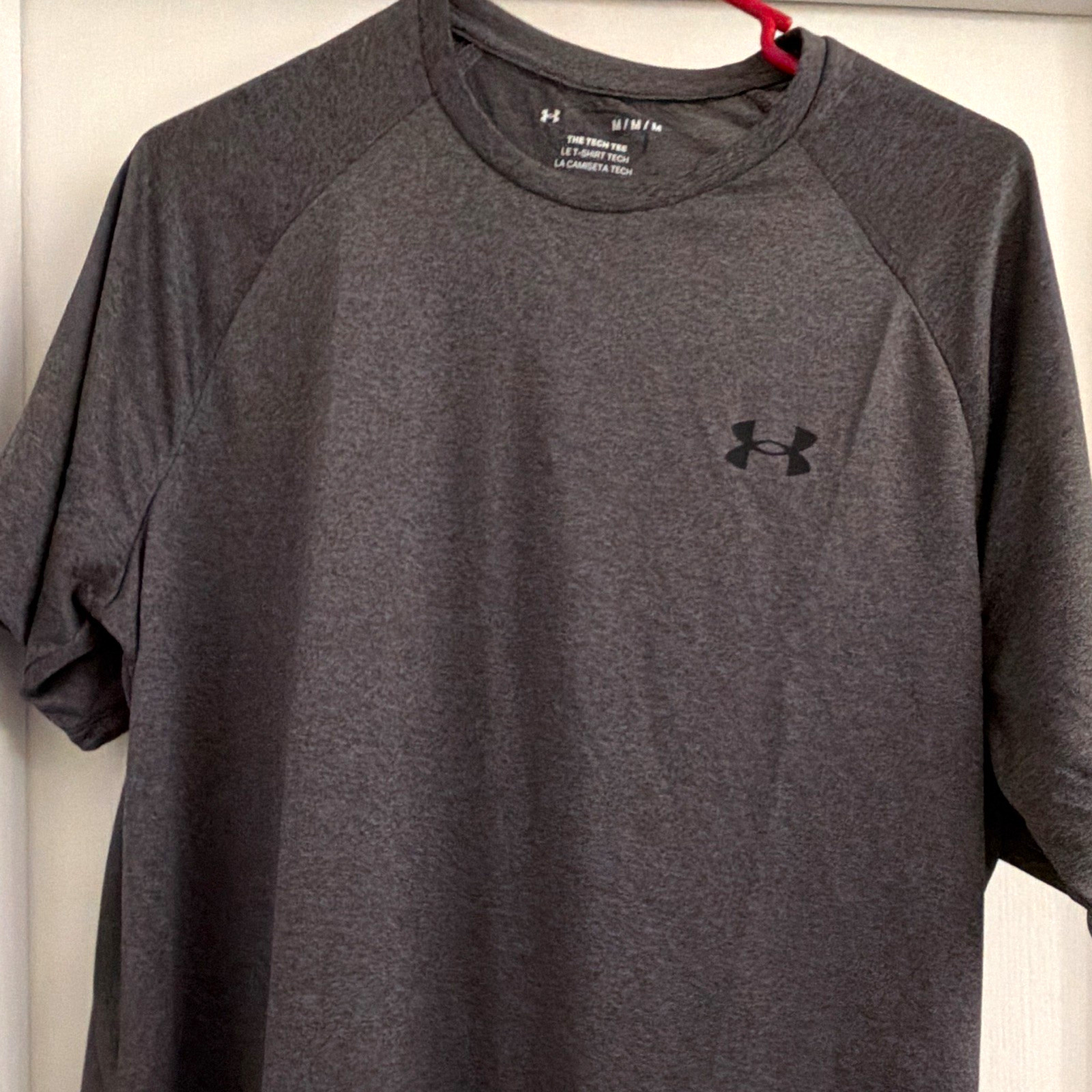 Under Armour Tech The Tech Tee Men's M Gray Short Sleeve Crew Neck Relaxed Poly gallery