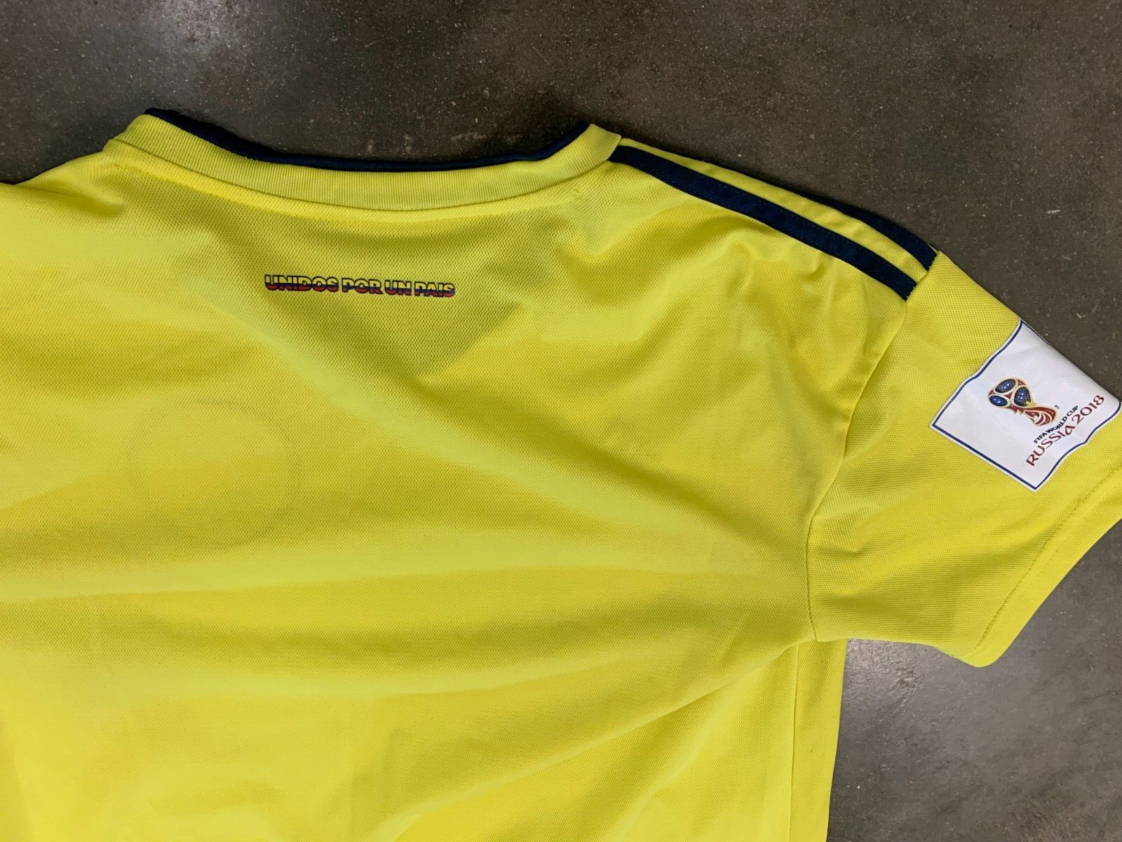 Adidas Federacion Colombiana De Futbol FIFA WORLD CUP 2018 Jersey Size L gallery