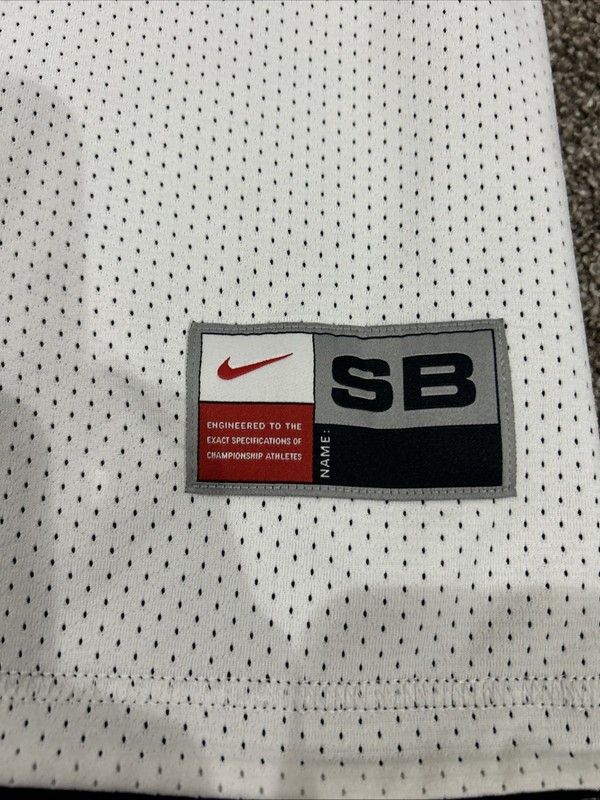 Nike SB Reversible Mesh Tank White Black Basketball Skate Jersey gallery