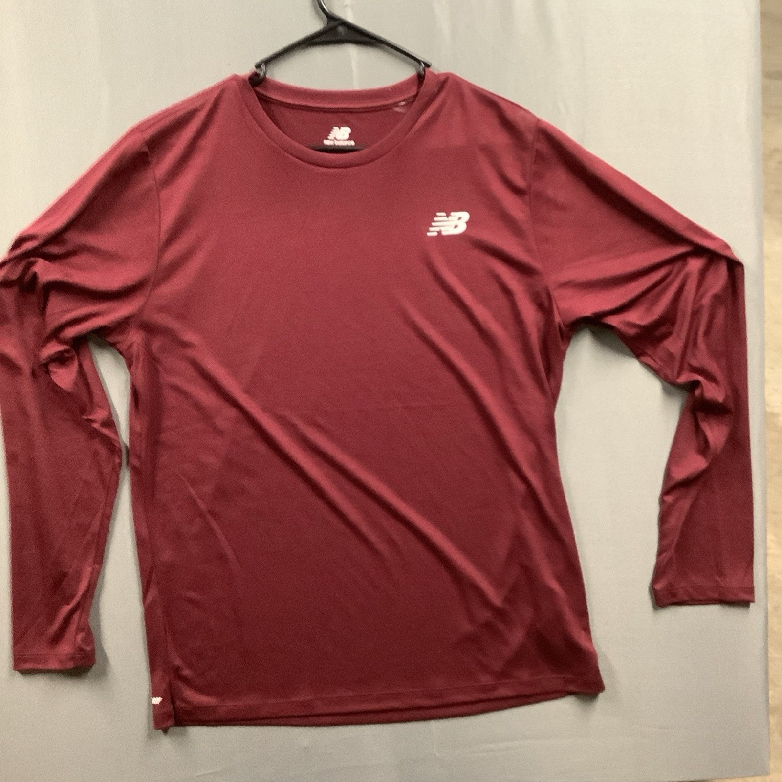 New Balance Shirt Mens Large Long Sleeve Athletic Performance Training gallery