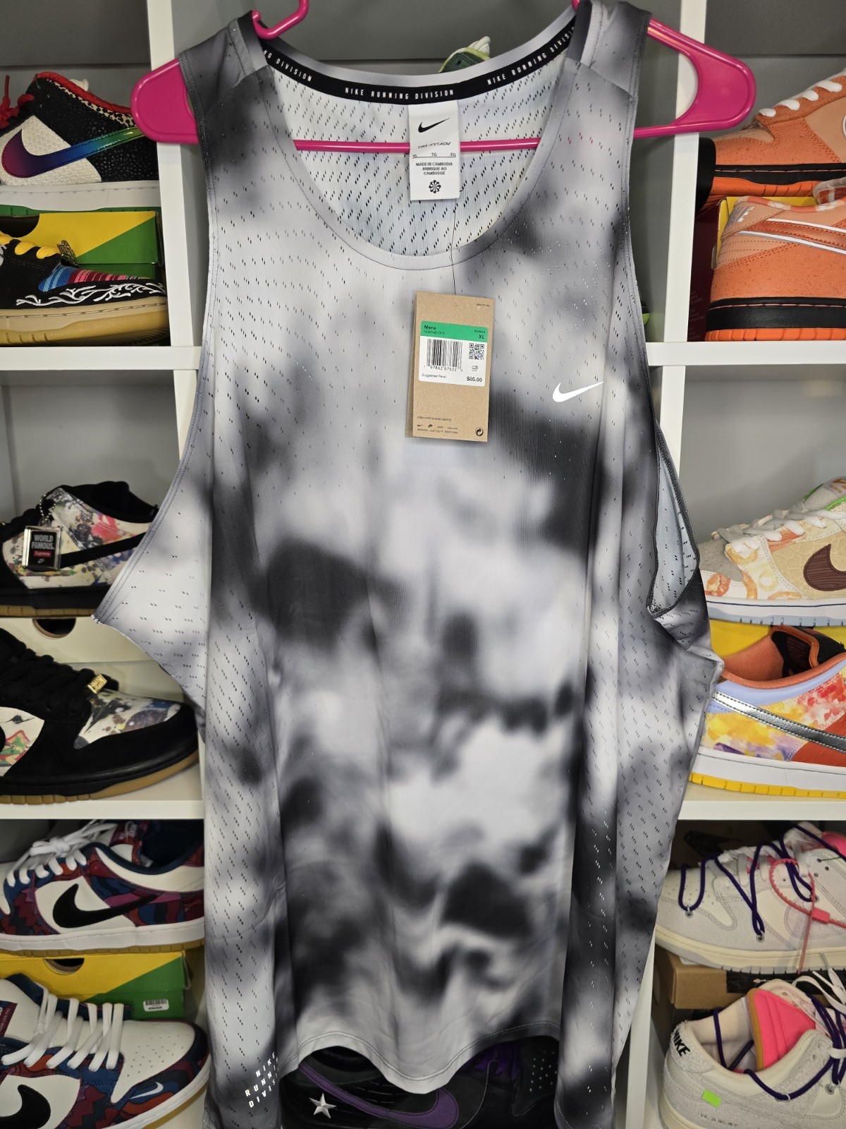 NWT Nike Running Division Breathe Mens Dri-FIT ADV Running Singlet XL HJ4146-010 gallery