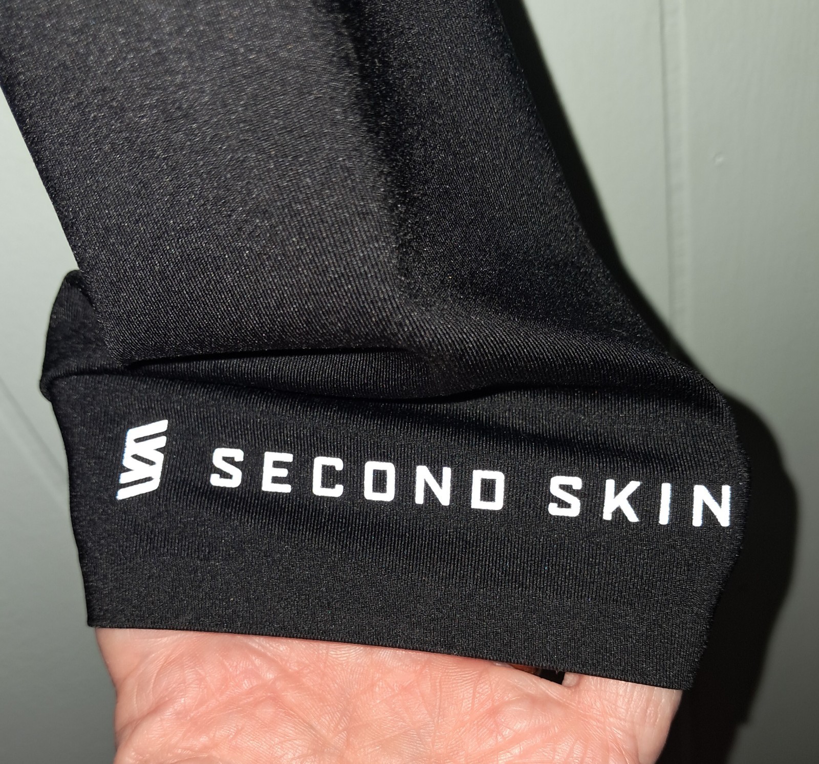 Second Skin Compression Long Sleeve Crew Black Pullover Shirt Mens Size Large gallery