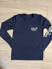 Vineyard Vines Men’s Roatan Blue Long Sleeve Crew Tee Graphic Whale Logo M
