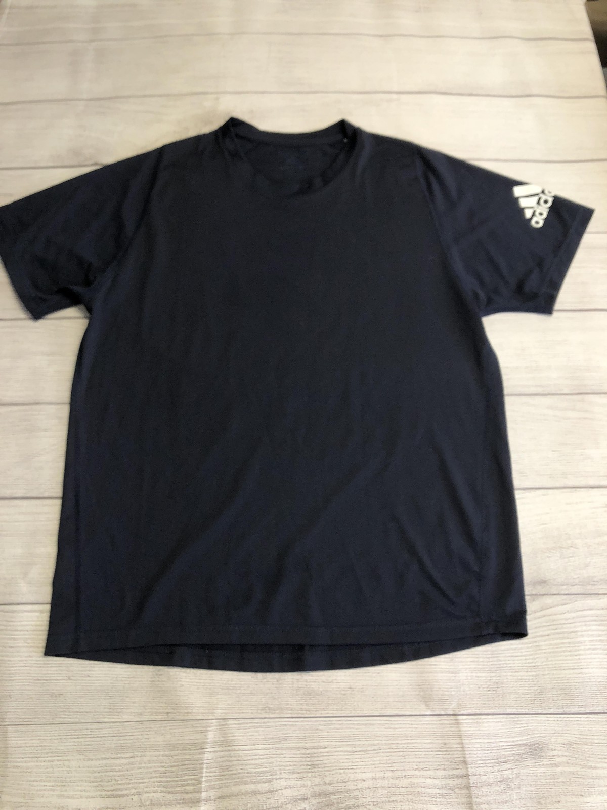 Adidas Climalite FreeLift Shirt Mens Medium Black Short Sleeve Athletic Tee Top gallery