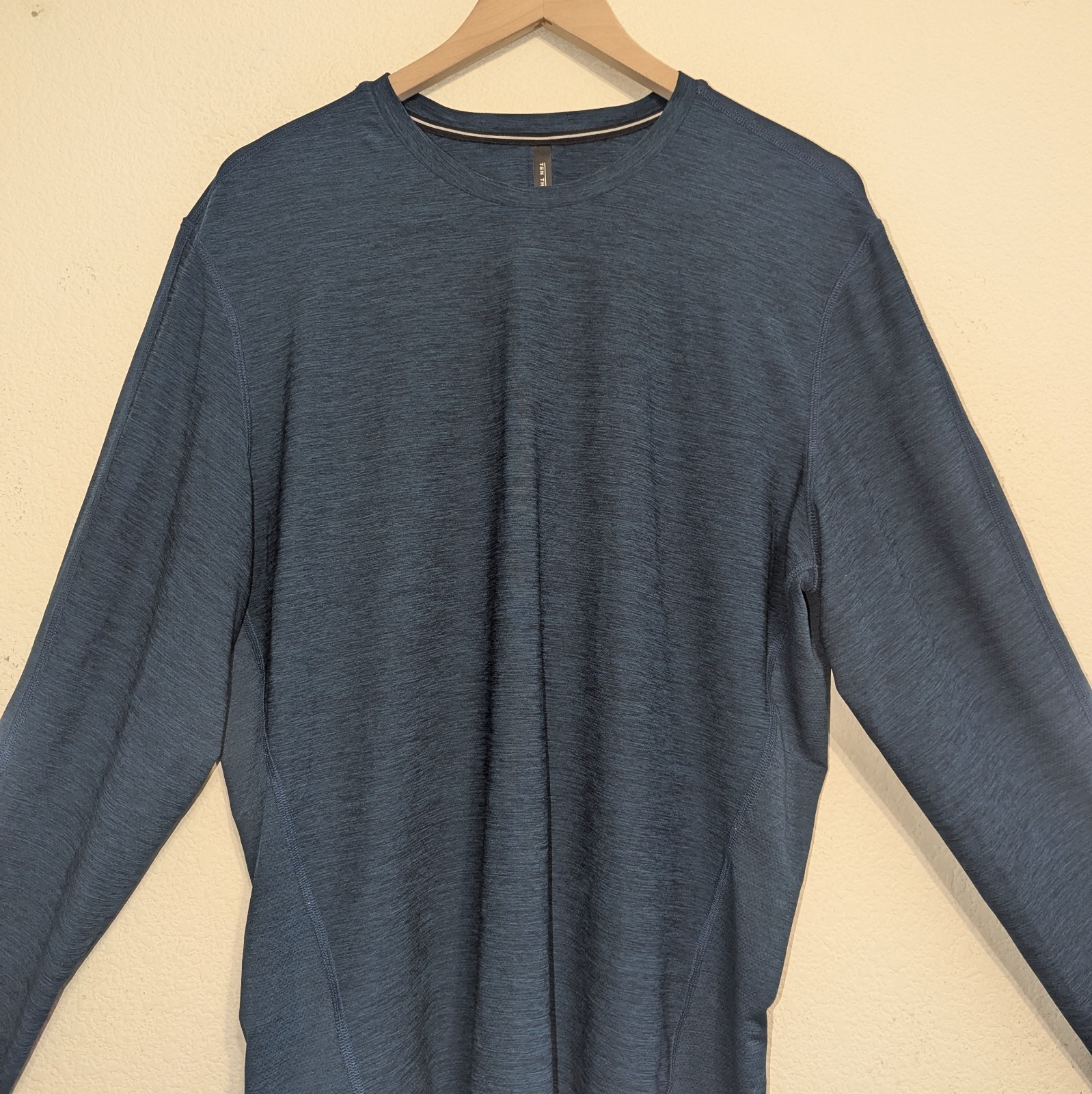 Ten Thousand Shirt Mens The Versatile Long Sleeve Activewear Size XL Blue gallery