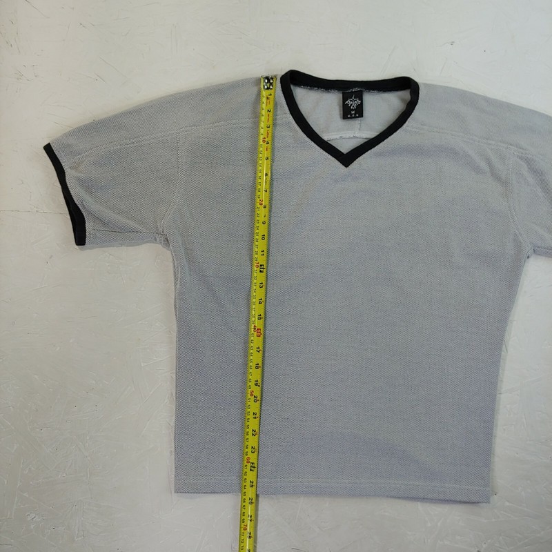 Prana t-shirt activewear polyester size medium USA yoga climb chill gallery