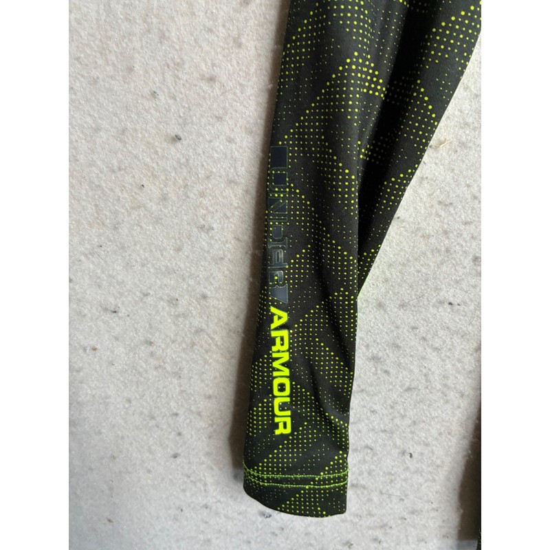 Under Armour ColdGear Compression Shirt Mens Small Black Neon Green Chevron LS gallery