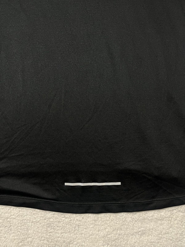 Nike Running T-Shirt Mens Size XL Black Dri-Fit Outdoor Activewear Jogger Golf. gallery