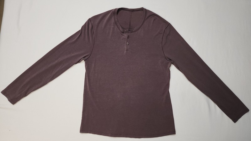 Lululemon Men’s 5 Yr Basic Long Sleeve Henley Vitasea Pima Heathered Purple gallery