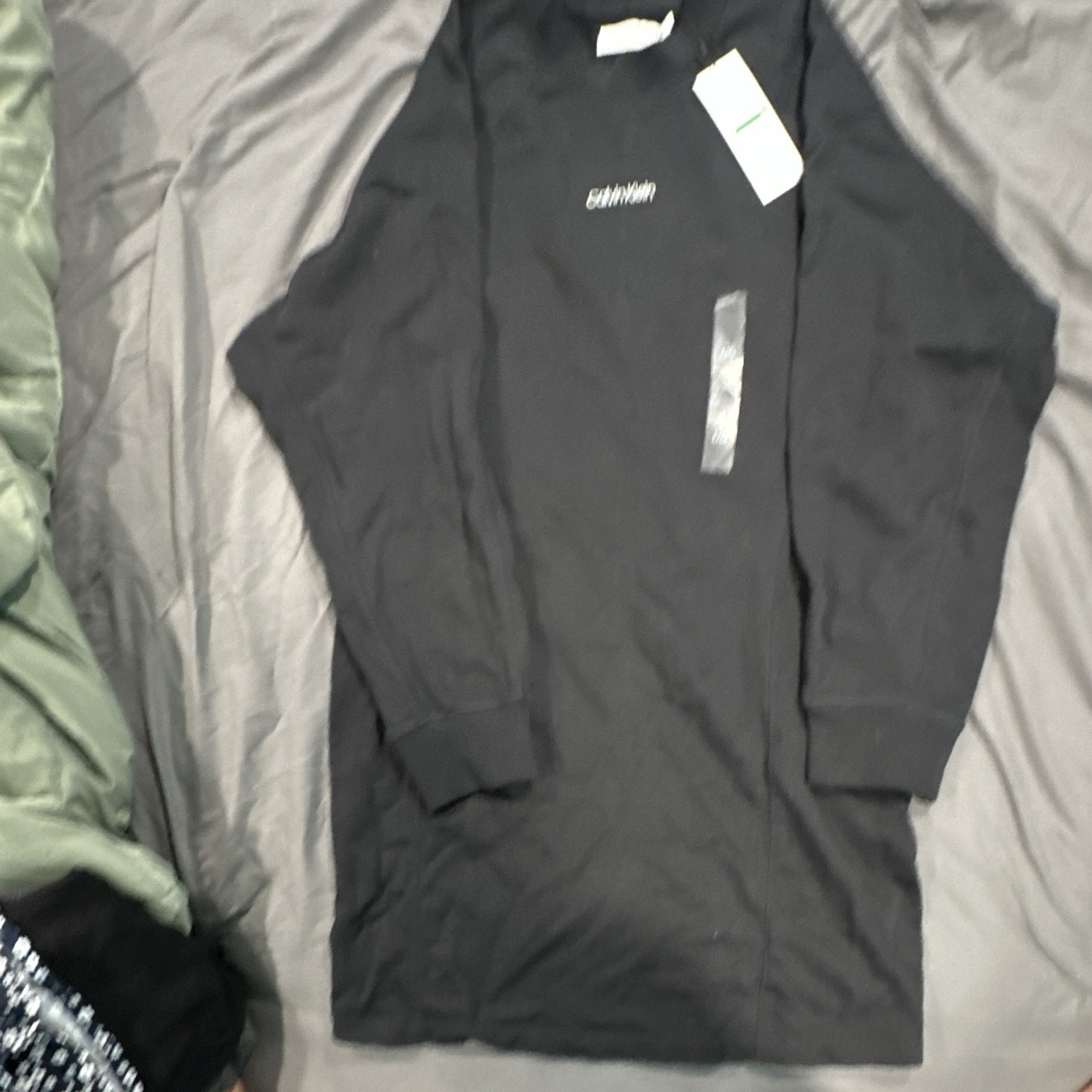 Calvin Klein Men's Long Sleeve Crew Neck Logo Tagless Cotton T-Shirt Black L gallery