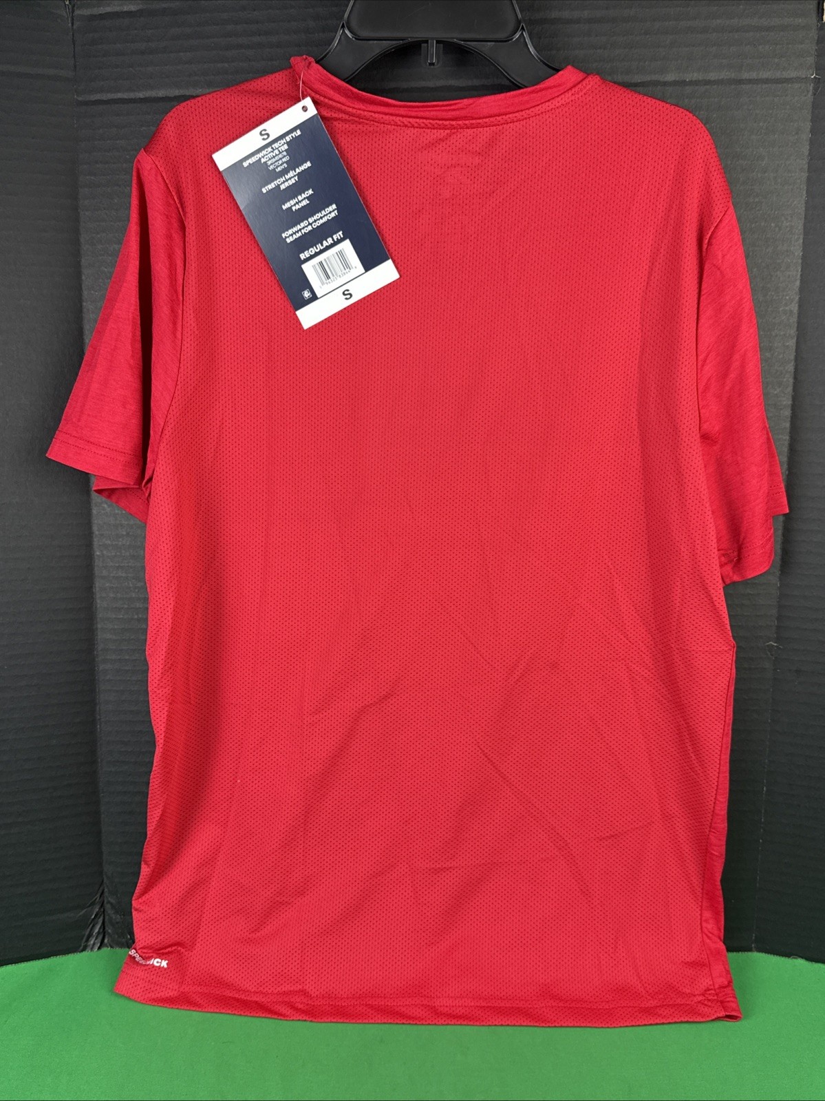 Reebok Men's Speedwick Tech Style Short Sleeve Active Tee Size S Red gallery
