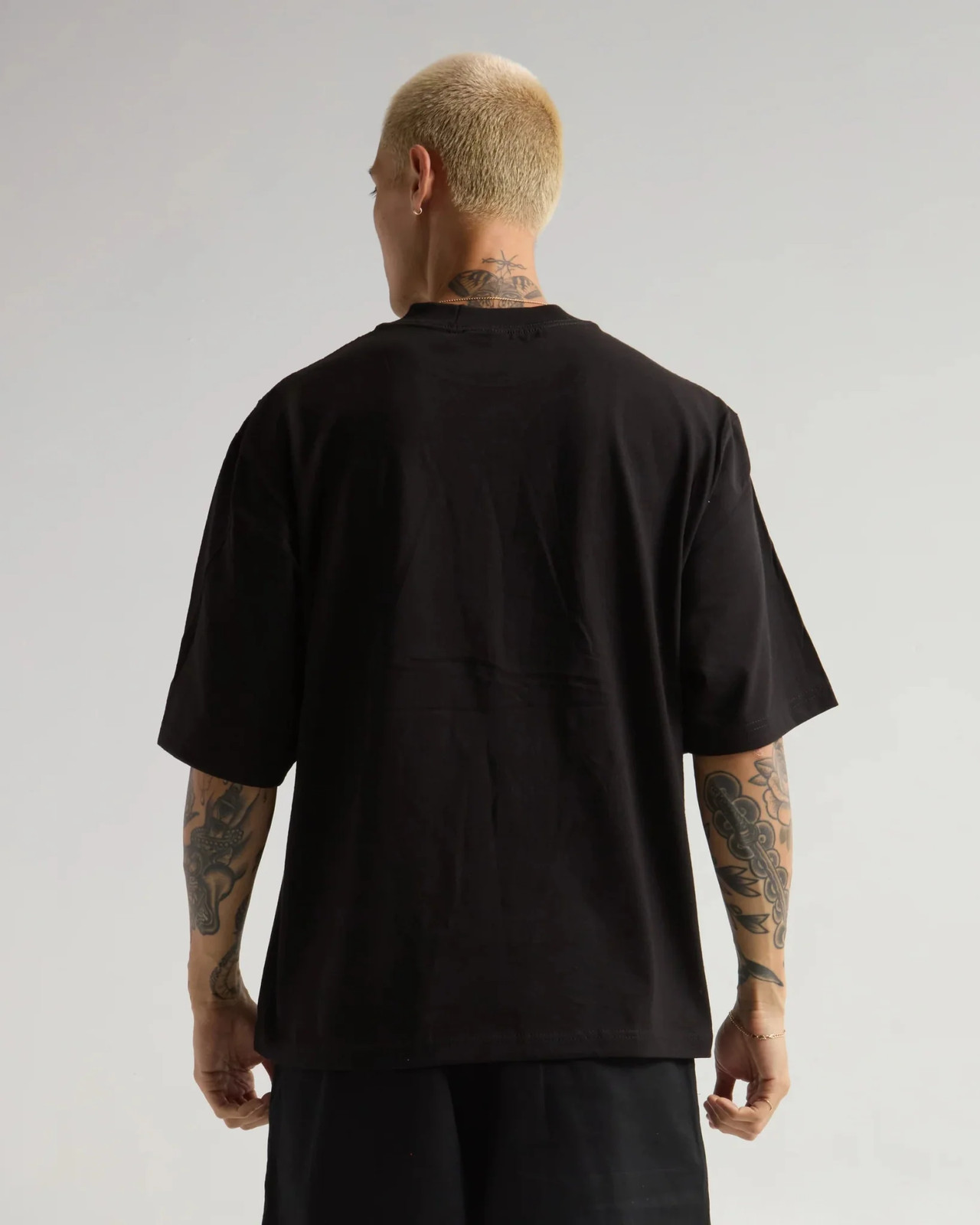 Shaka Max 7.5oz Oversized Heavyweight T Shirt gallery