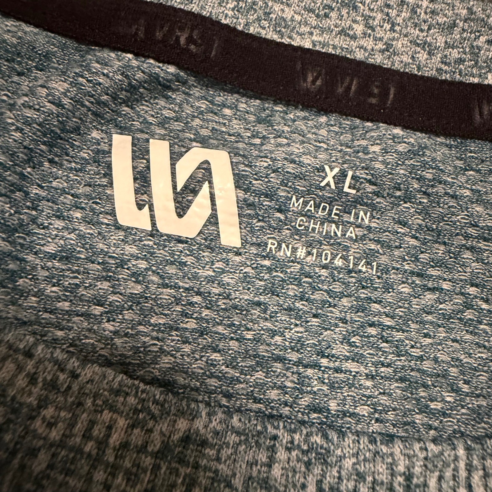 VRST Tee Mens XL Blue Heather Raglan Short Sleeve Training Shirt gallery