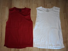 MEN’S ACTIVE ATHLETIC SLEEVELESS SHIRTS LOT BUNDLE: Fruit of the Loom Cutout Gym