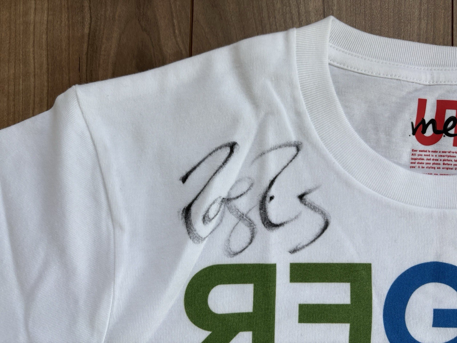 Roger Federer Autograph Uniqlo T-shirt RF #Custom Athlete gallery