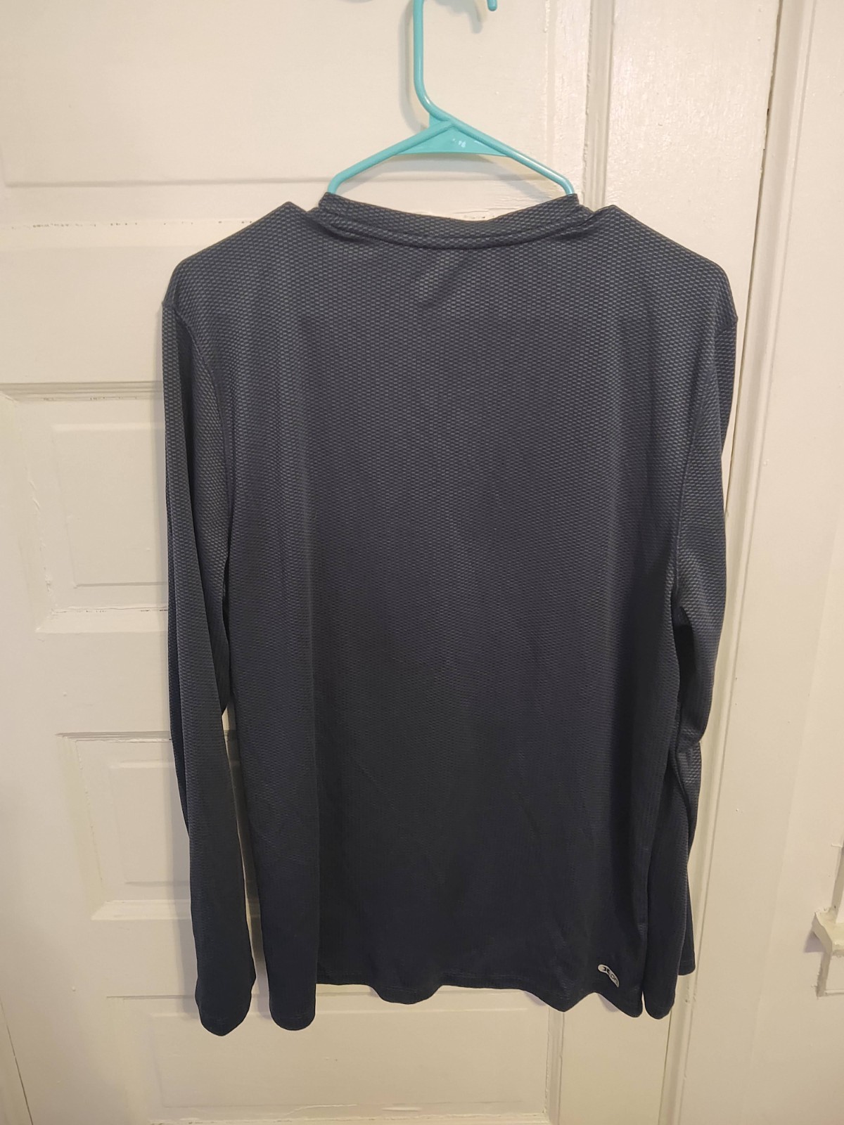 RBX X-Train Performance Men's Lg Knit Diamond Crew Neck Long Sleeve Blue Shirt gallery