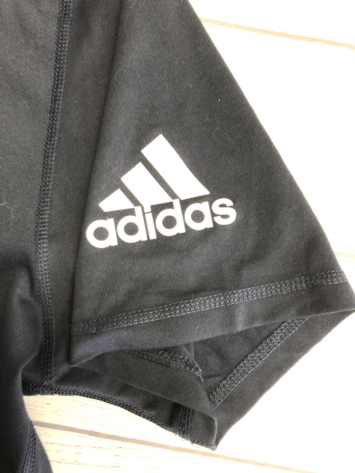 Adidas Climalite FreeLift Shirt Mens Medium Black Short Sleeve Athletic Tee Top gallery