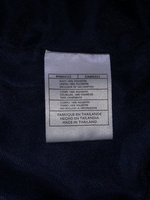 Nike Men's Sportswear Mesh Knit Activewear Top gallery