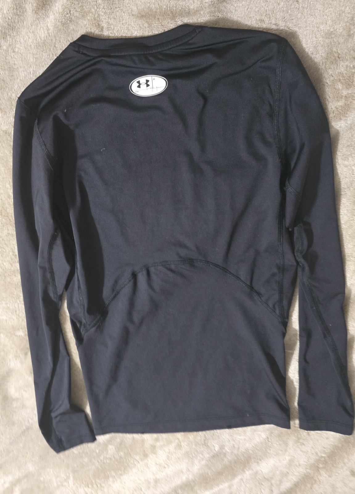 Under Armour Size MD Men's HeatGear Long-Sleeve T-Shirt – Black gallery