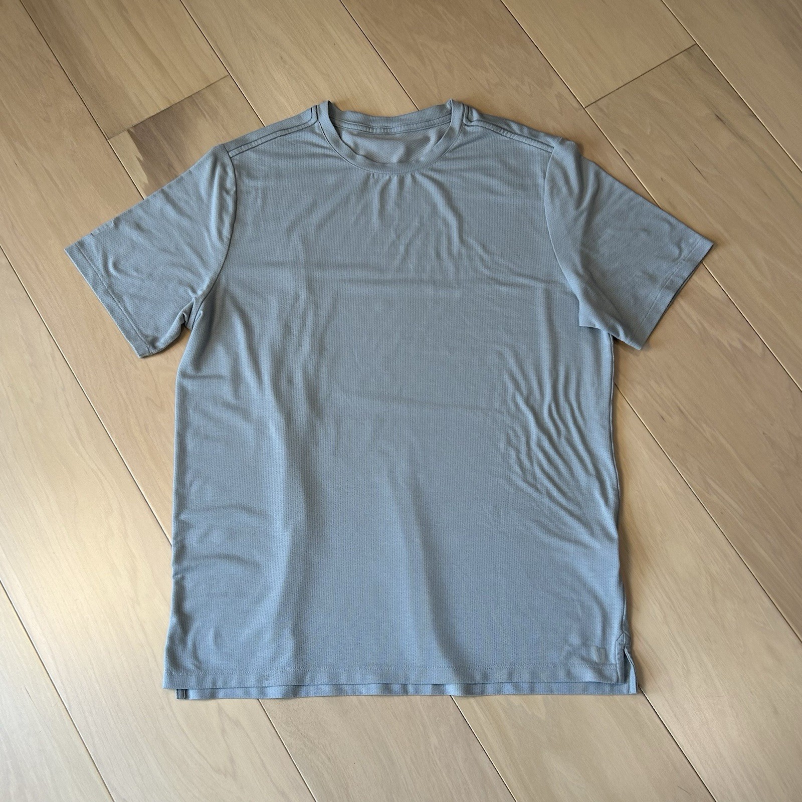 Vuori Viewpoint Performance Tee Short Sleeve *Stain Men’s Large gallery