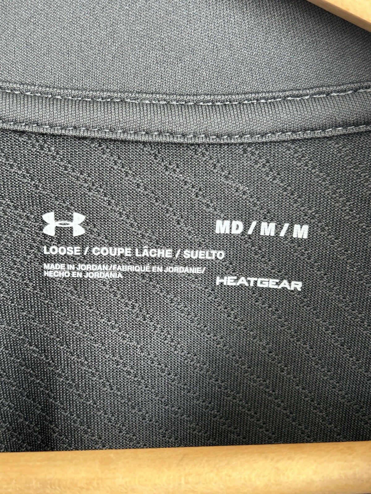Under Armour Shirt Men’s Gray Medium Long Sleeve Heat Gear Active Light Weight gallery