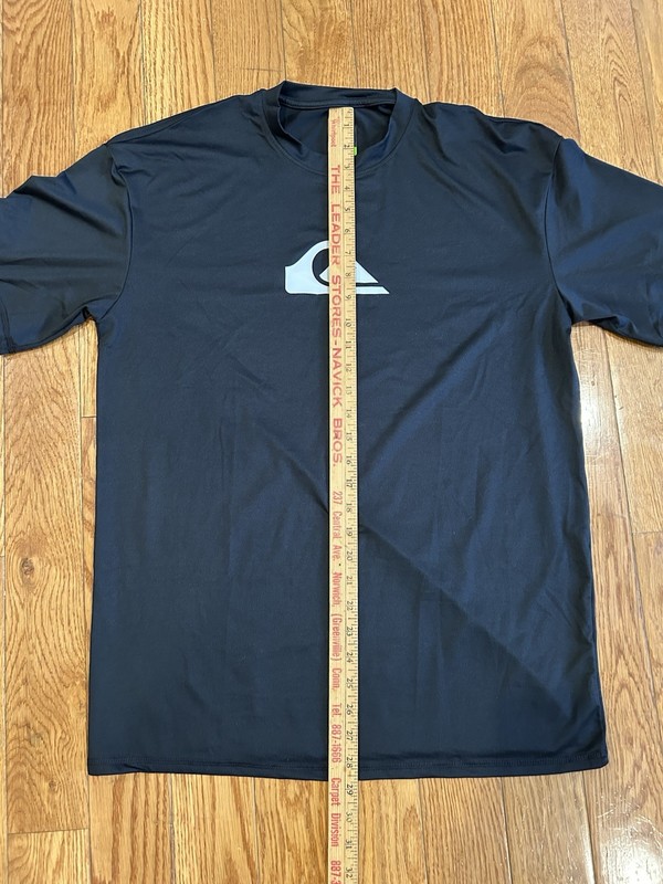 Quiksilver Swim Shirt Mens Medium M Black UPF 50+ Sun Protection Surf Rashguard gallery