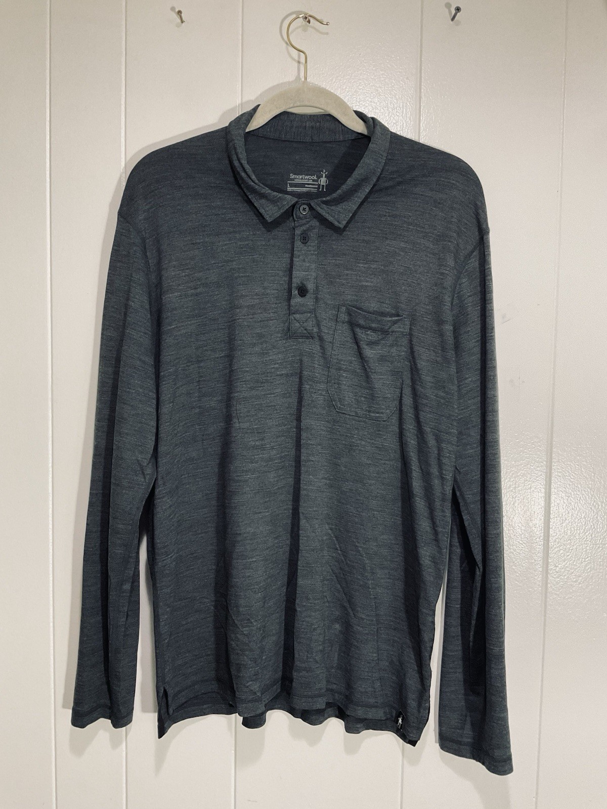 Smartwool Men's Gray Merino Wool Sport 150 Long-Sleeve Polo Shirt Front Pocket gallery