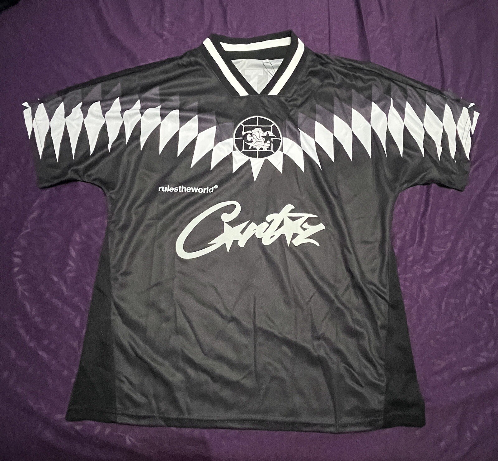 Black Cortez Jersey Size M Preowned With No Stains 32 Width By 26 Length gallery
