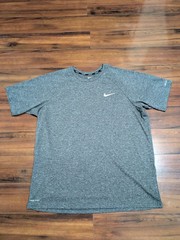 Nike Swim UPF40+ Dri Fit T Shirt Gray Performance Mens XL