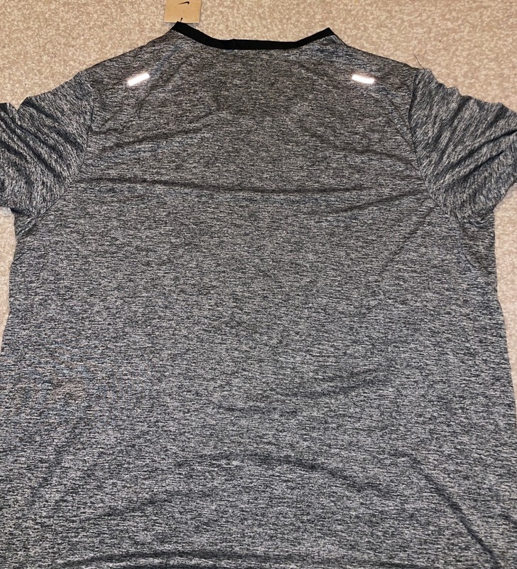 Nike Running Dri-FIT Shirt Mens 2XL Gray Heather Reflective CZ9184-011 NWT gallery
