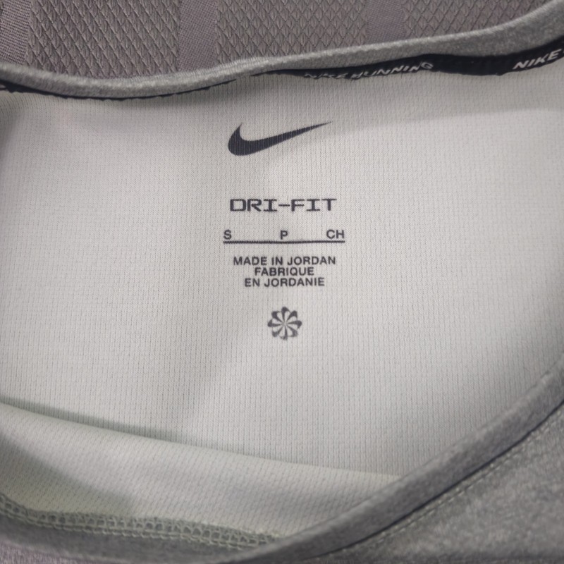 Nike Dri-FIT Men's Gray Solid Logo Crew Neck Short Sleeve T-Shirt Size S gallery