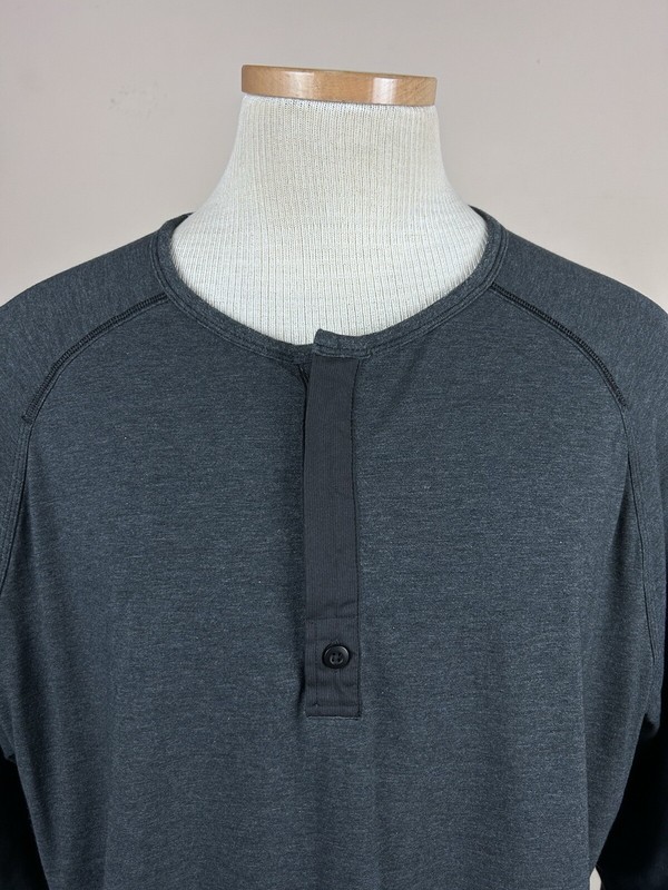 Lululemon Dark Gray Henley Shirt Long Sleeve Men’s SEE MEASUREMENTS gallery