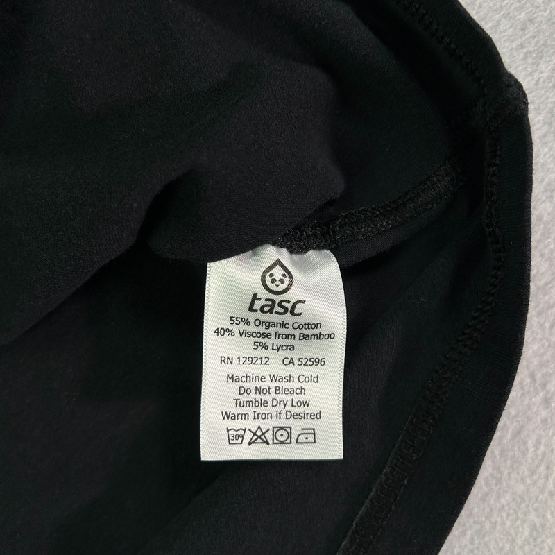 Tasc Performance Men's 1/4 Zip Pullover Large Black Bamboo New Orleans Stretch gallery